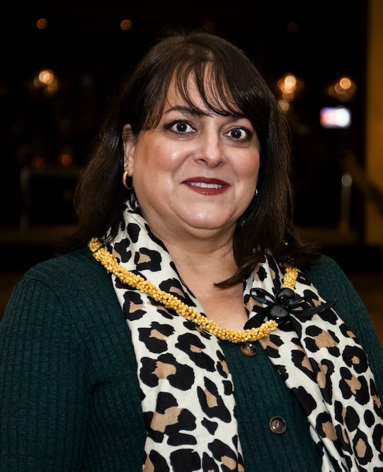 Jeanette Munoz, Kīnāole Family of Companies